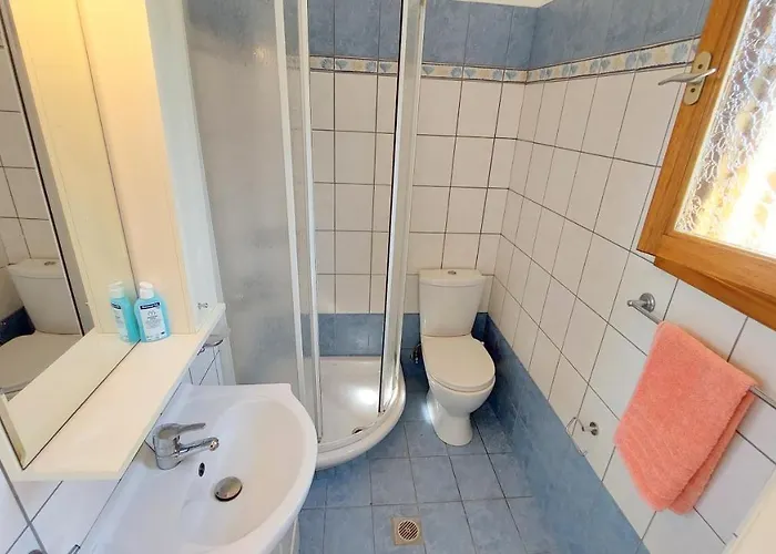 Euryclea Semesterbostad Perachori